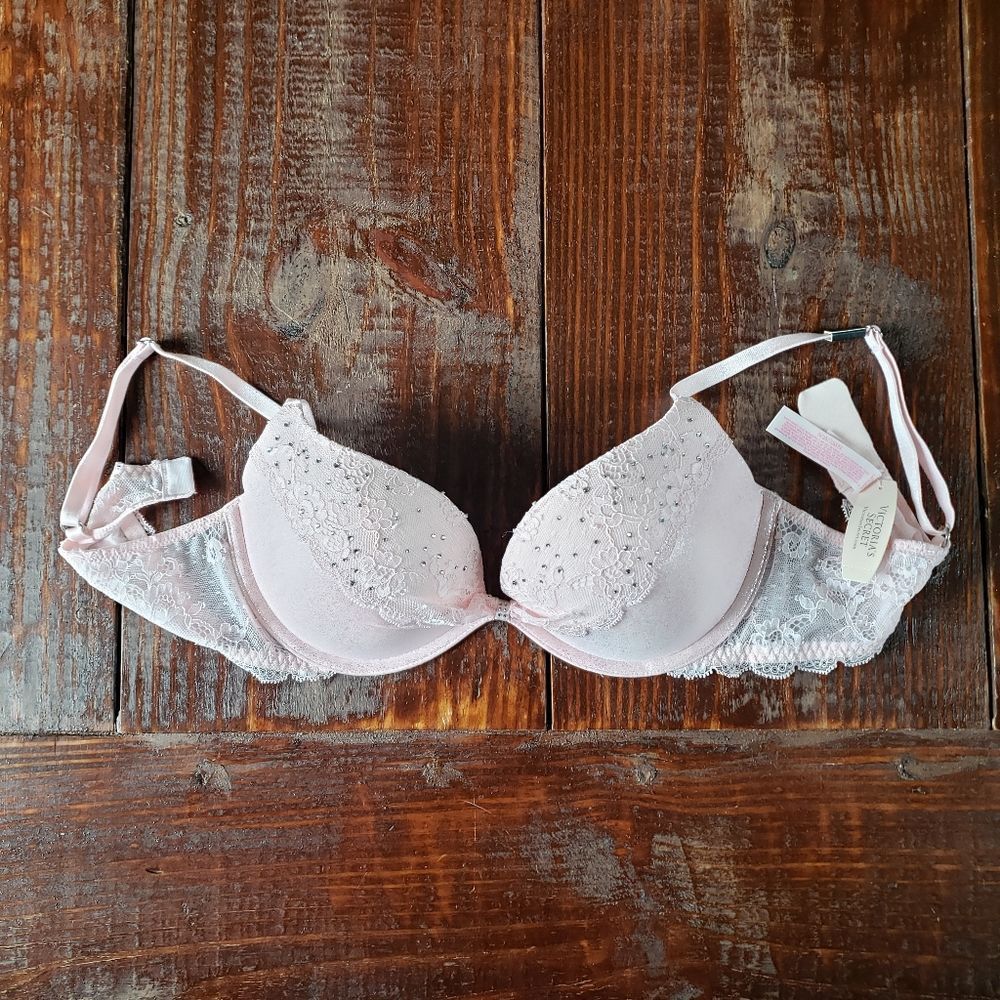 Victoria's Secret Dream Angels Rhinestone Bra, 34 C, Pink